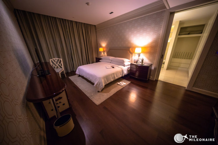 bedroom suite oriental residence