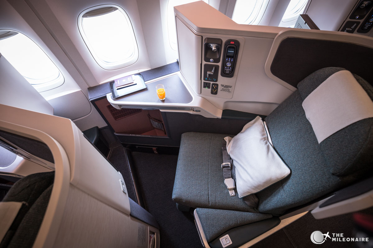 cathay-pacific-777-business-class-sitz.jpg