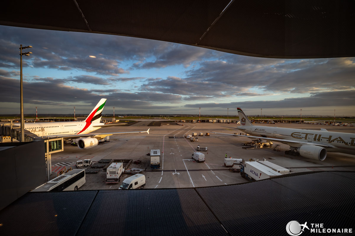 emirates-a380-etihad-777.jpg