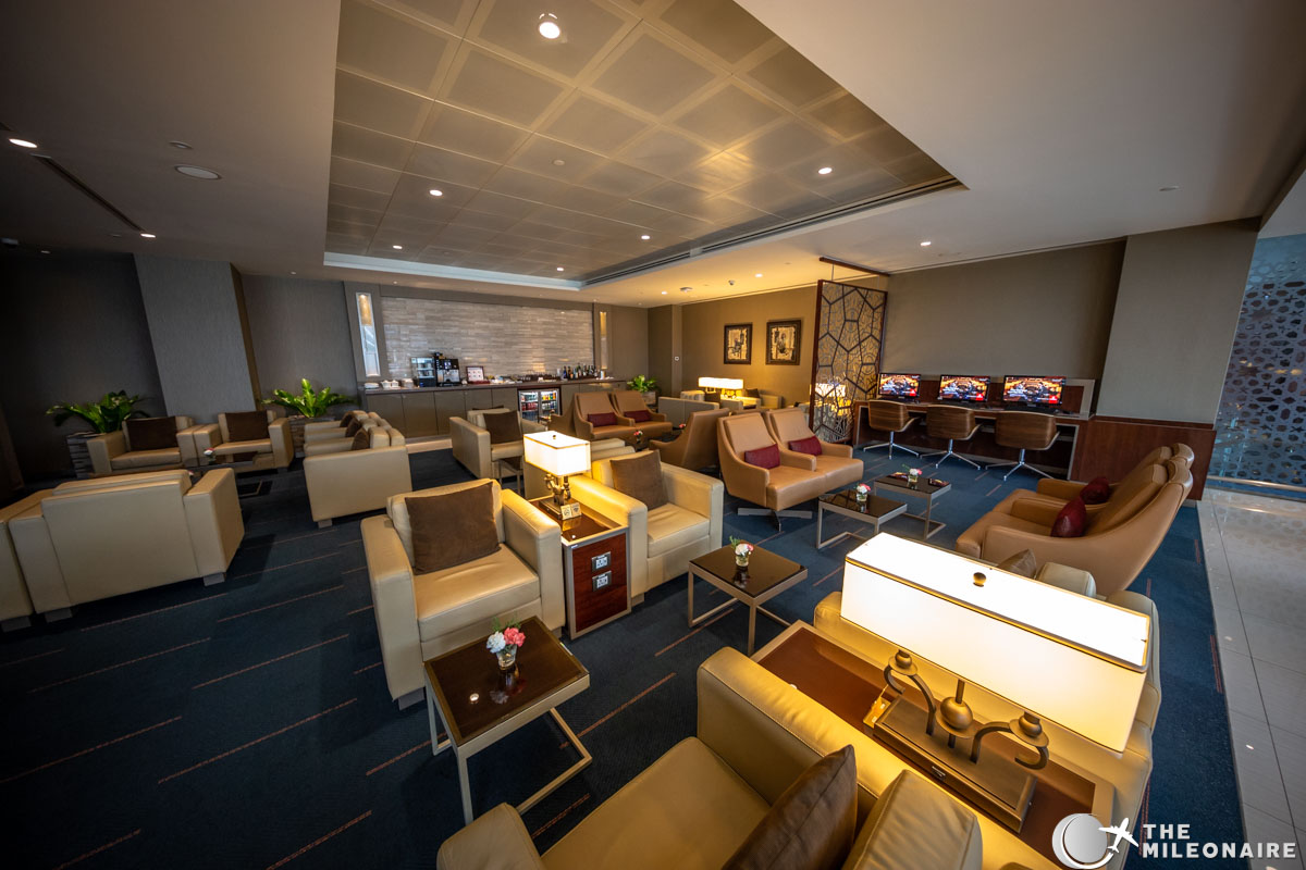emirates-lounge-bangkok.jpg
