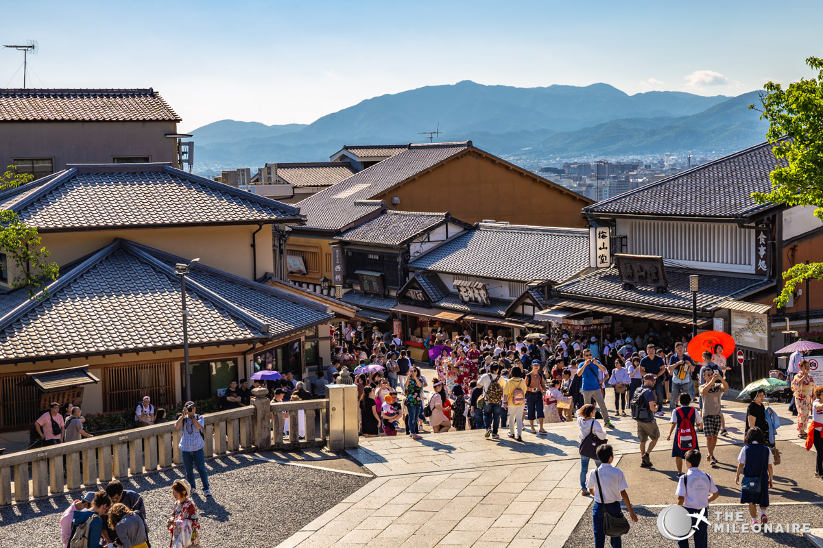entrance-kiyomizu-dera.jpg