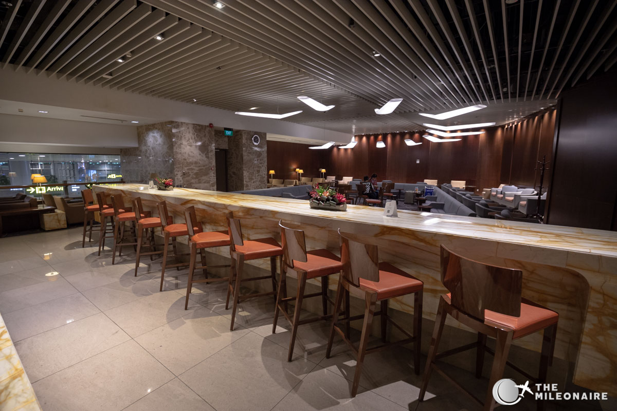 singapore-airlines-business-lounge.jpg