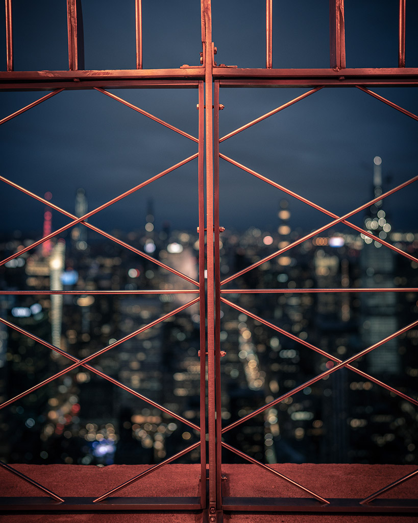 empire-state-building-fence.jpg