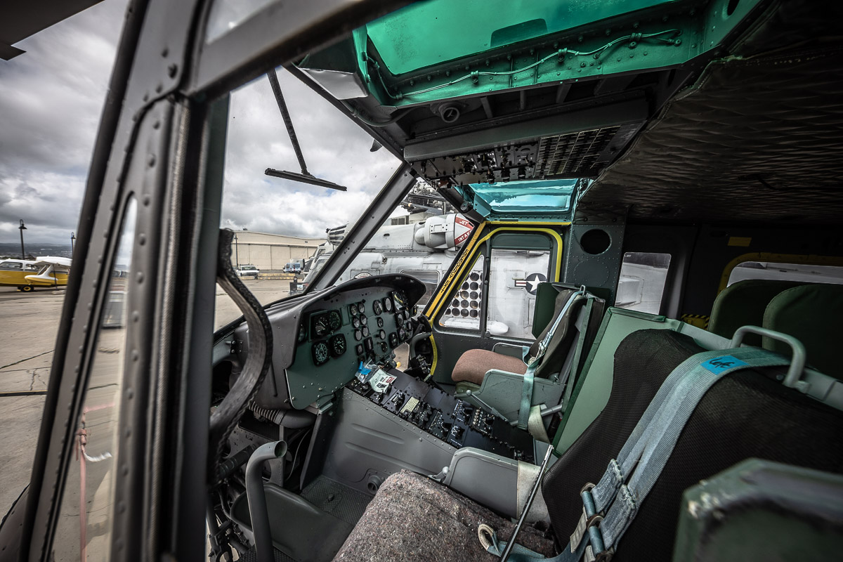 helicopter-cockpit.jpg
