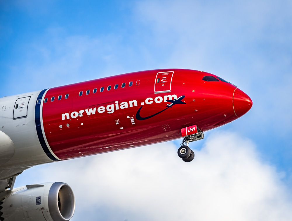 norwegian-air-787.jpg