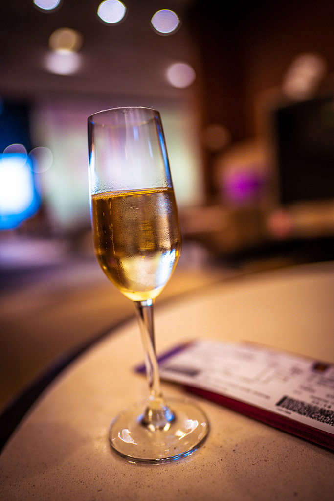 thai-lounge-champagne.jpg