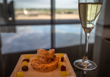emirates lounge paris review