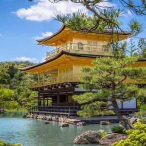 kinkaku-ji golden temple