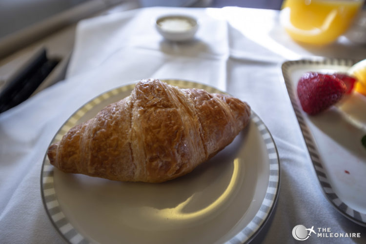 croissant on plane