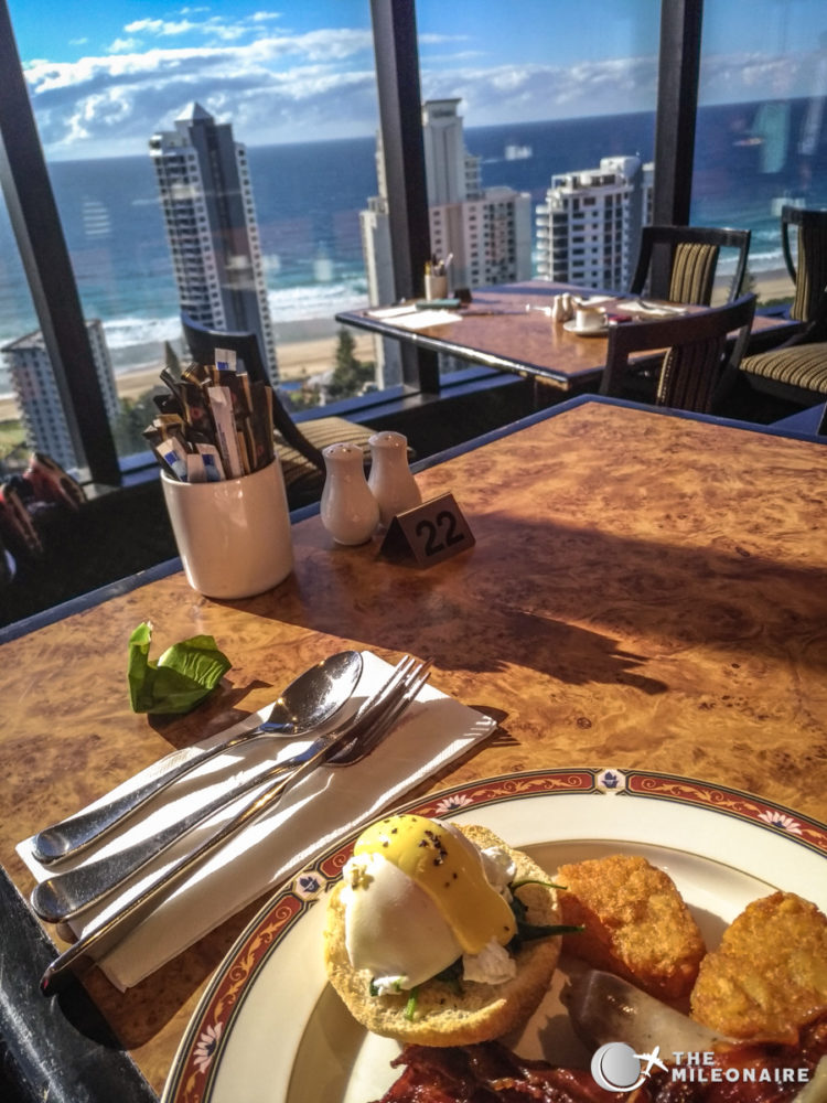 crowne plaza revolving restaurant surfers paradise