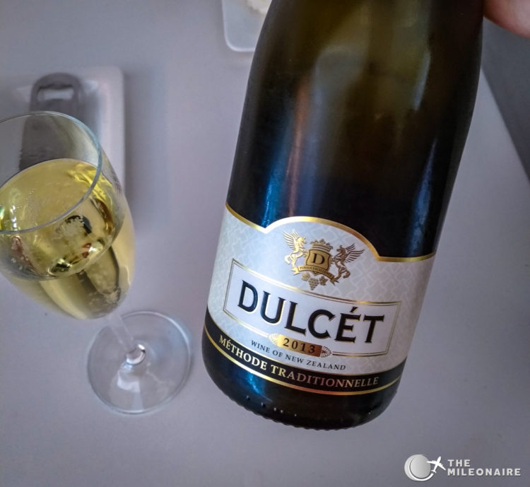 dulcet lounge sparkling wine