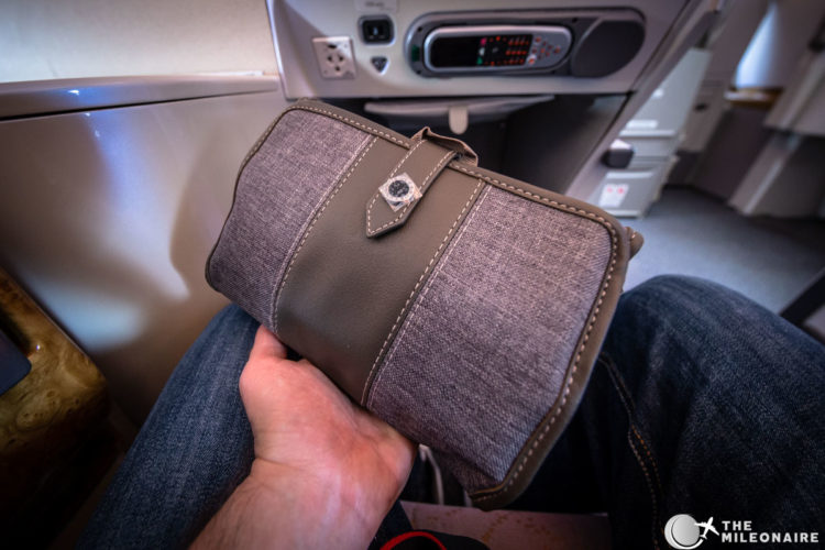 emirates amenity kit