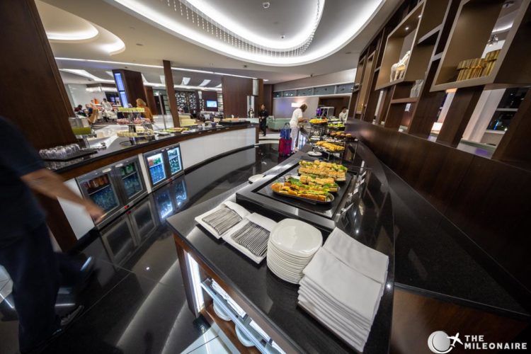 etihad lounge essen abu dhabi