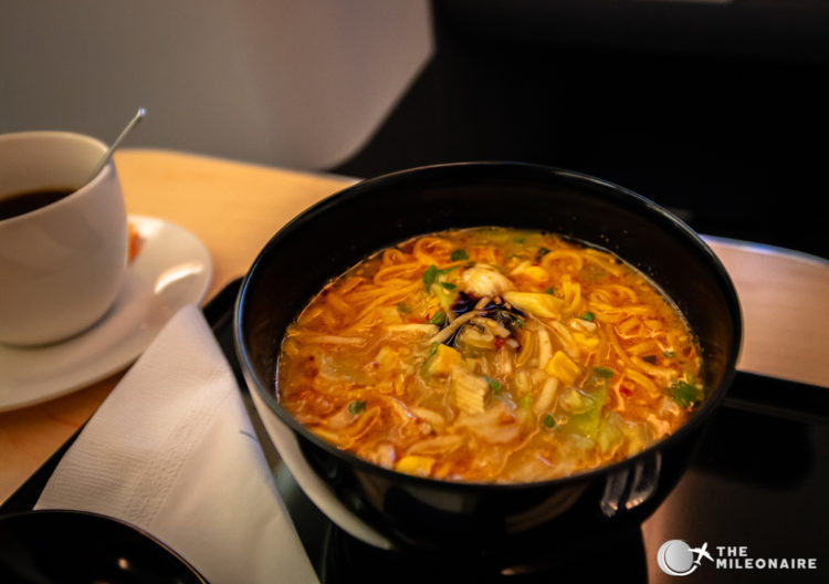 ramen on plane